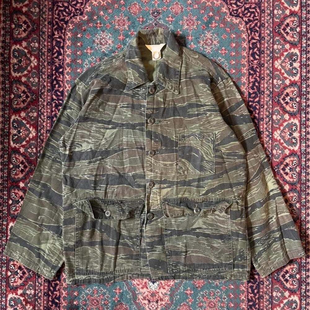 Vintage Tiger Stripe Camo Combat Jacket Military Utility Shirt